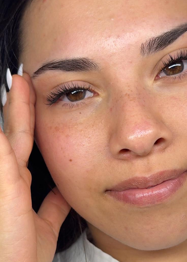 LASHES EXTENSION